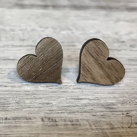 Wood heart studs - Wholesale